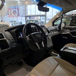 تويوتا جرانفيا